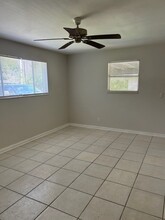 6814 Tinkerbell Ln in Jacksonville, FL - Building Photo - Building Photo