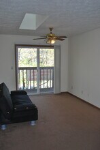 176 Littleton St, Apt 6, Unit 6 in West Lafayette, IN - Foto de edificio - Building Photo