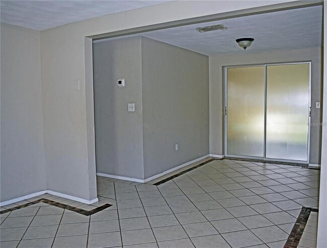 3636 Wiltshire Dr in Holiday, FL - Building Photo - Building Photo