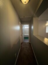 10709 Gentry Ln SW in Albuquerque, NM - Building Photo - Building Photo