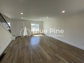 3225 E St in Idaho Falls, ID - Building Photo - Building Photo