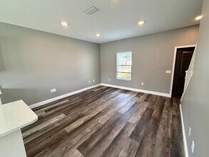 100 E 19th St in Panama City, FL - Building Photo - Building Photo