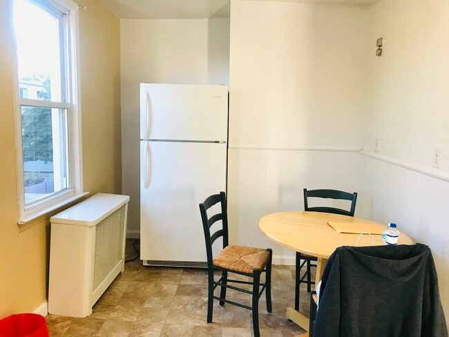 362 E 235th St in Bronx, NY - Building Photo - Building Photo