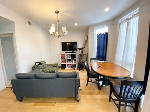 40 Washburn St in Boston, MA - Foto de edificio - Building Photo