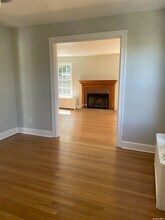35-39 164th St-Unit -2nd Fl in Queens, NY - Building Photo - Building Photo