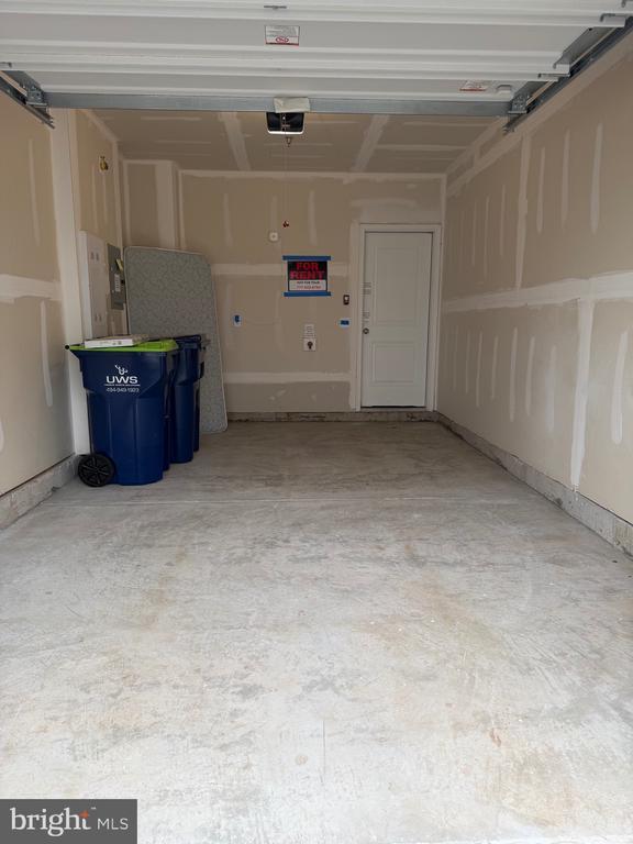 739 Platinum Dr in Phoenixville, PA - Building Photo - Building Photo