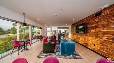 11036 Moorpark St in Los Angeles, CA - Building Photo - Building Photo