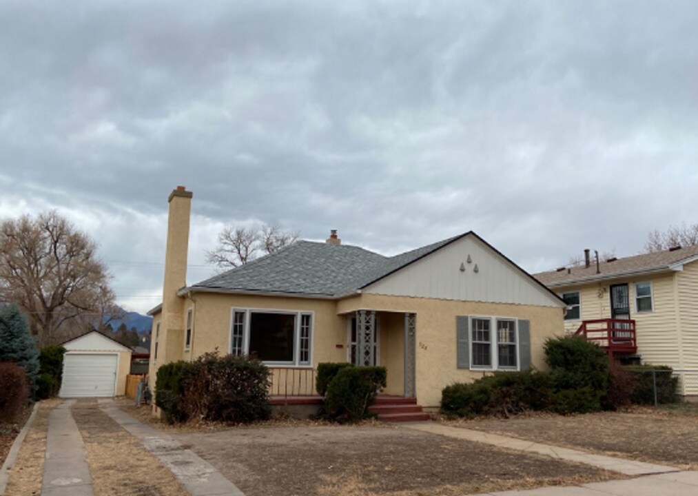 528 N Sheridan Ave in Colorado Springs, CO - Building Photo