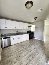 2817 Rosemary Ln in Houston, TX - Building Photo - Building Photo