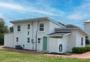 67 Bob-Bo Ln in Santa Rosa Beach, FL - Building Photo