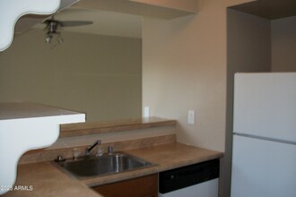 1704 W Village Way in Tempe, AZ - Building Photo - Building Photo
