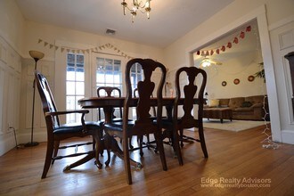 209 Chestnut Hill Ave, Unit 3 in Boston, MA - Foto de edificio - Building Photo