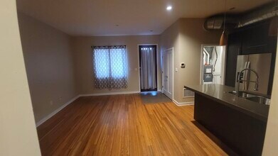 1247 E Columbia Ave in Philadelphia, PA - Building Photo - Building Photo