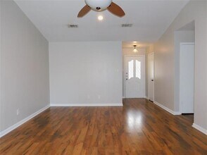 2200 Laurel St in Denton, TX - Building Photo - Building Photo