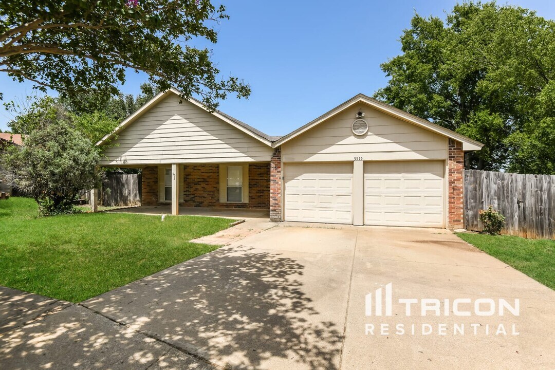 3515 Solano Ct in Arlington, TX - Building Photo