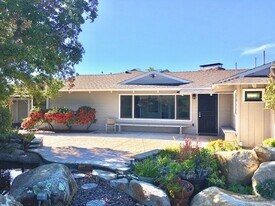 12202 Boulder View Dr in Poway, CA - Building Photo