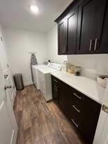 256 W 100 S St in Santaquin, UT - Building Photo