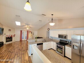 1579 Graduation Ln in Middleburg, FL - Building Photo - Building Photo