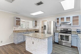 6414 Maverick Oak Dr in San Antonio, TX - Building Photo - Building Photo