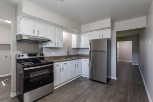 The Village at Hermitage in Hermitage, TN - Building Photo