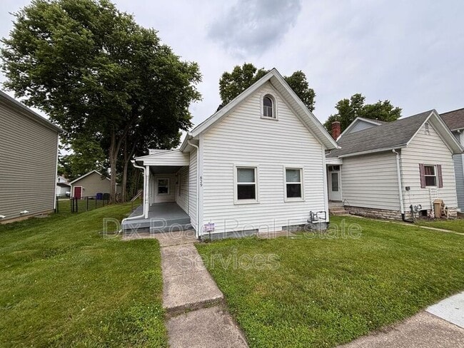 property at 829 Steele Ave