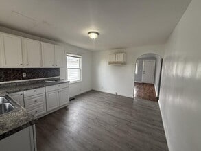 1248 Ingleside Ave in Flint, MI - Building Photo - Building Photo