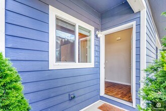 4841 S Chicago St in Seattle, WA - Building Photo - Building Photo