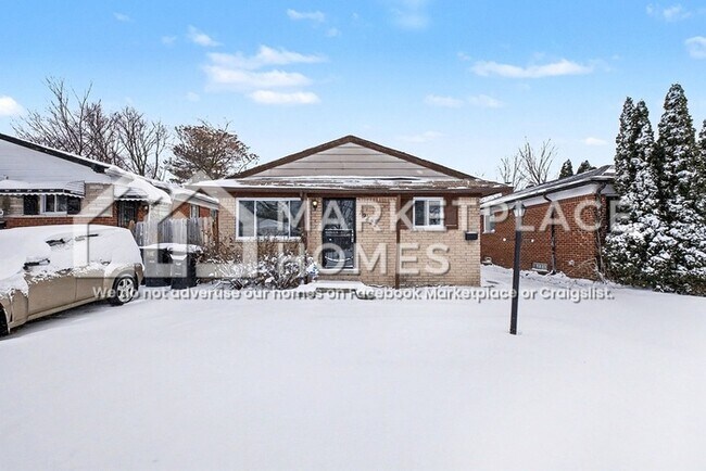 19422 Algonac St in Detroit, MI - Foto de edificio - Building Photo