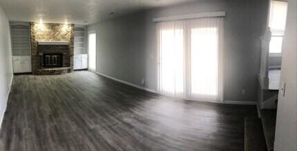 2708 Century Rd in Bellevue, NE - Building Photo - Building Photo