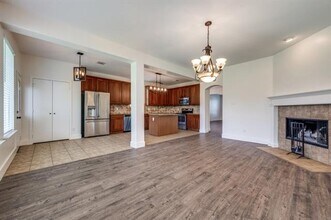 1609 Santos Dr in Denton, TX - Building Photo - Building Photo