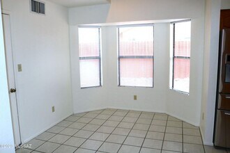 9690 N Donegal Pl in Tucson, AZ - Building Photo - Building Photo