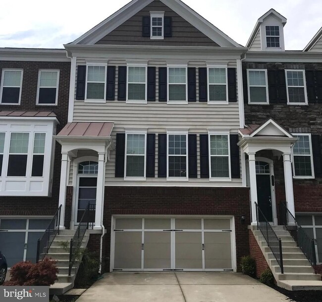 property at 43560 Heritage Gap Terrace
