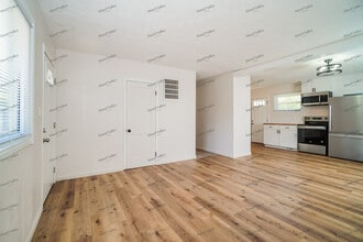 3496 Ontario St in Columbus, OH - Building Photo - Building Photo