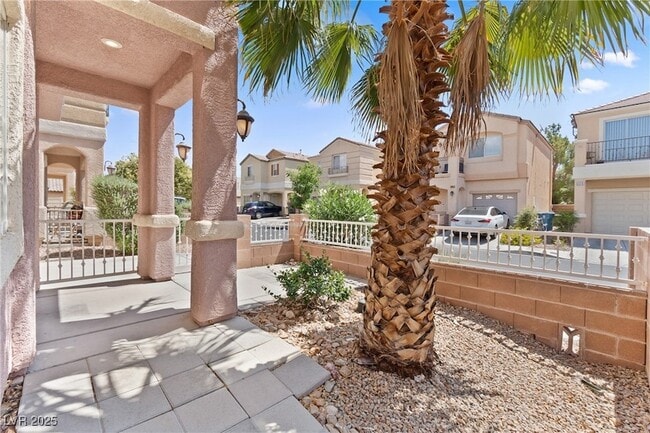 6315 Yampa River Way in Las Vegas, NV - Building Photo - Building Photo