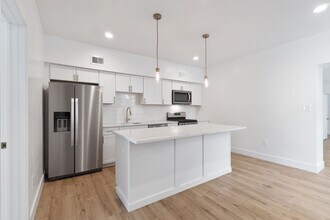 145 S 12th St in Pittsburgh, PA - Building Photo - Building Photo