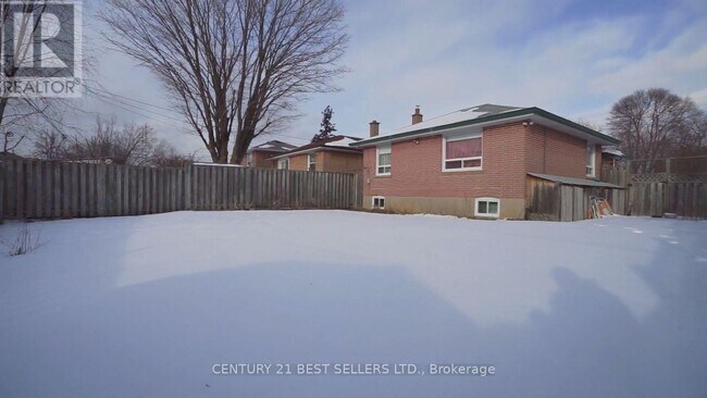 54 Milford Haven Dr in Toronto, ON - Building Photo - Building Photo