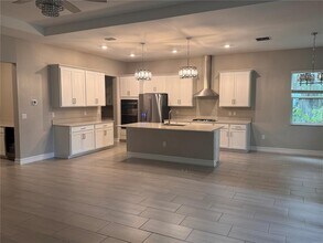 917 SE 42nd St in Ocala, FL - Building Photo - Building Photo