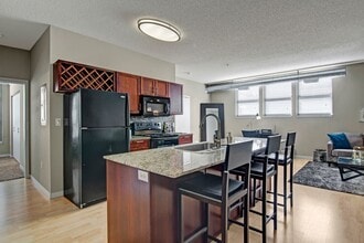 Marbella on Dean in Minneapolis, MN - Building Photo - Building Photo