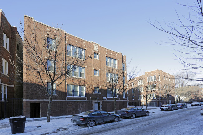 7420-7434 S Colfax Ave in Chicago, IL - Foto de edificio - Building Photo