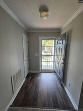 129 Wildflower Ln in West Columbia, SC - Building Photo - Building Photo