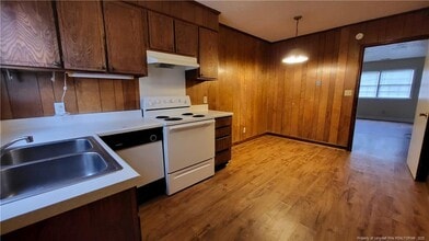1005 N Elm St in Lumberton, NC - Building Photo - Building Photo