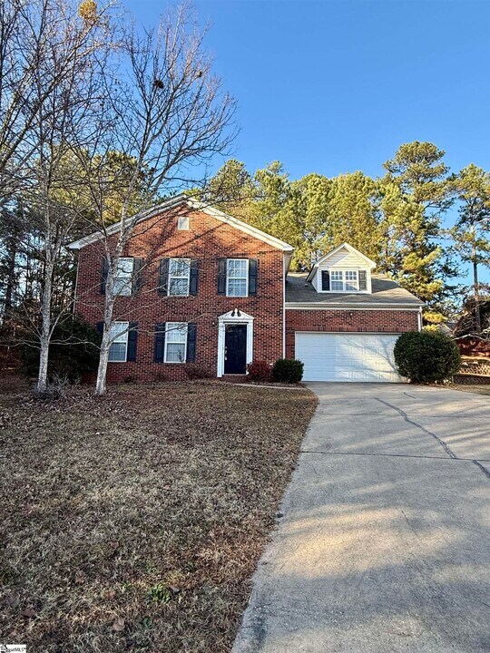 4 Oyster Bay Ct in Mauldin, SC - Building Photo