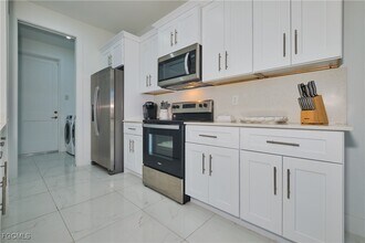 330 El Dorado Blvd N in Cape Coral, FL - Building Photo - Building Photo