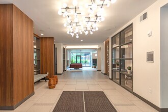 The Hill in St. Paul, MN - Building Photo - Lobby