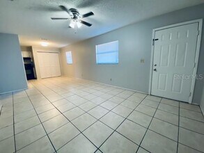 2711 South Dr, Unit C in Clearwater, FL - Building Photo - Building Photo