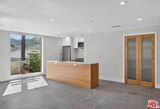 2412 Eads St in Los Angeles, CA - Building Photo - Building Photo