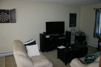 1091 County Road 4, Unit 1091 in Geneva, NY - Foto de edificio - Building Photo