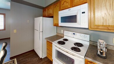 1514 Cedar St in Brandon, SD - Building Photo - Building Photo