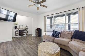 145 Barkwood Trails Dr in St. Peters, MO - Building Photo - Building Photo