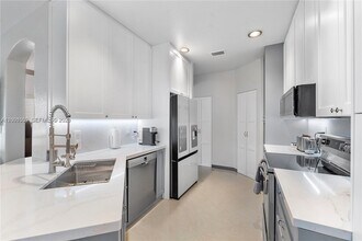 1975 SE 14th St in Homestead, FL - Building Photo - Building Photo